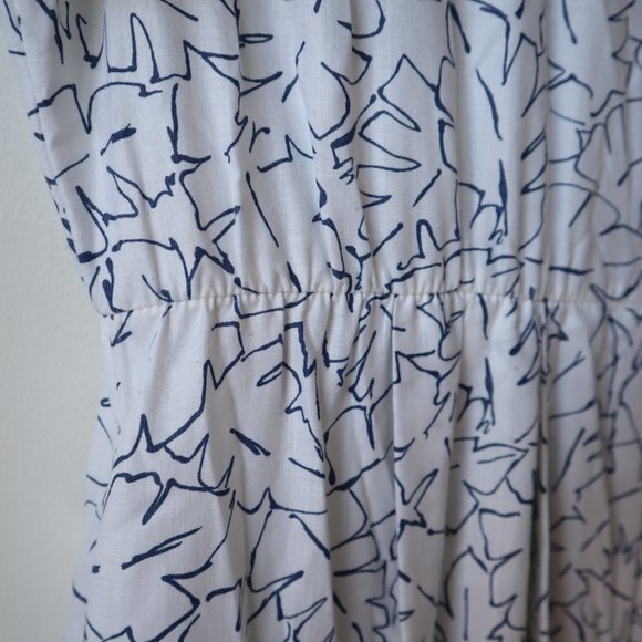 Vintage Southern Lady Botanical Print White and Blue Midi Dress - Picture 8 of 12